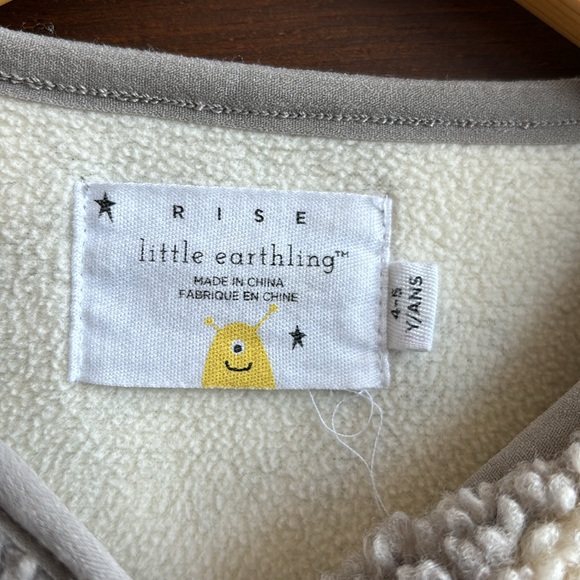 4-5T Sherpa fleece jacket - Picture 2 of 6